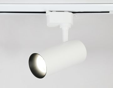 Трековый однофазный светодиодный светильник 15W 4200K 24° GL5821 WH белый Track System Ambrella
