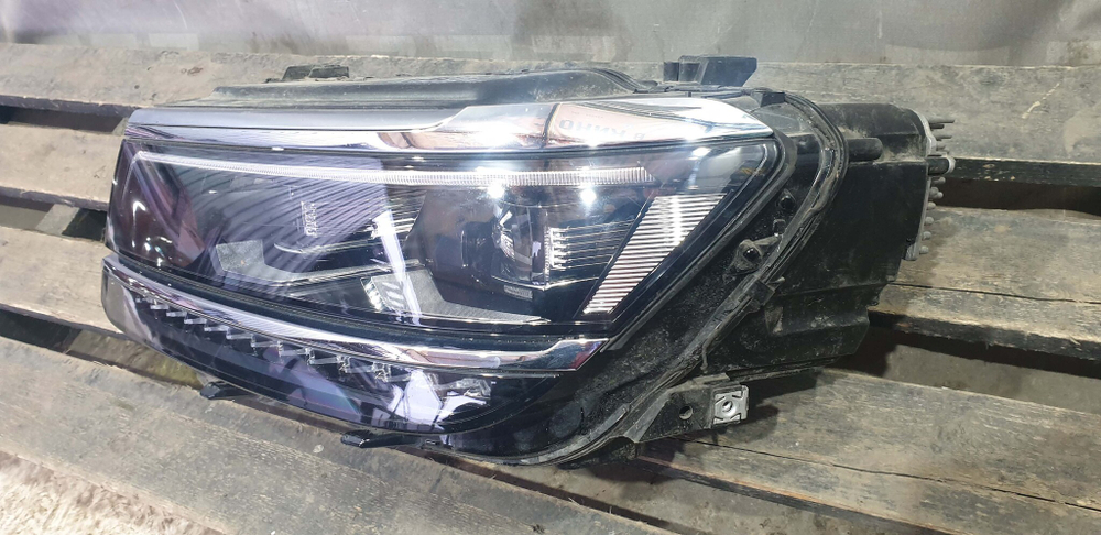 Фара левая Full Led Volkswagen Tiguan 2 16-20 Б/У Оригинал 5nb941081a