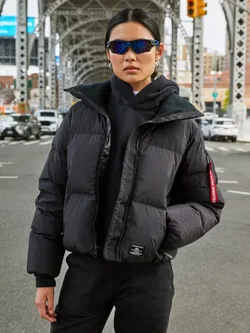 Пуховик женский ALPHA INDUSTRIES SIERRA SHORT PUFFER W