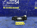 Ручка двери передней правой внешняя MAZDA DEMIO 2000