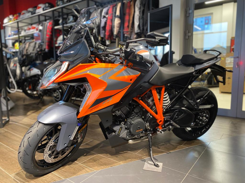 KTM 1290 SUPER DUKE GT