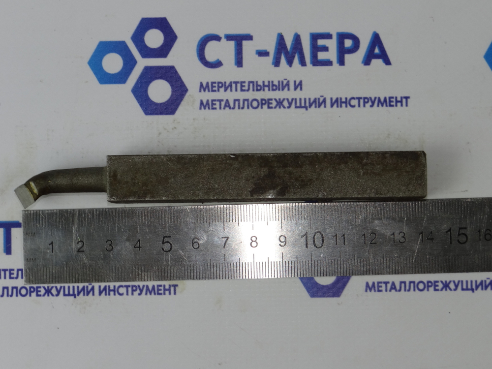 Резец токарный расточной для сквозных отверстий 16х16х140 ВК8