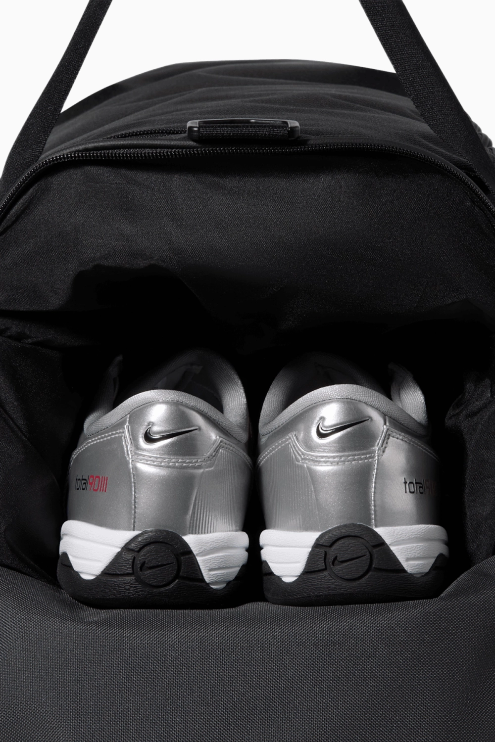 Сумка спортивная Nike Academy Hardcase M - черный