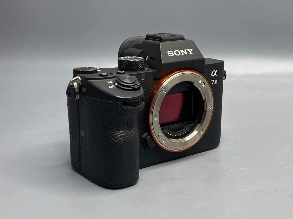Sony A7 III 14K кадров
