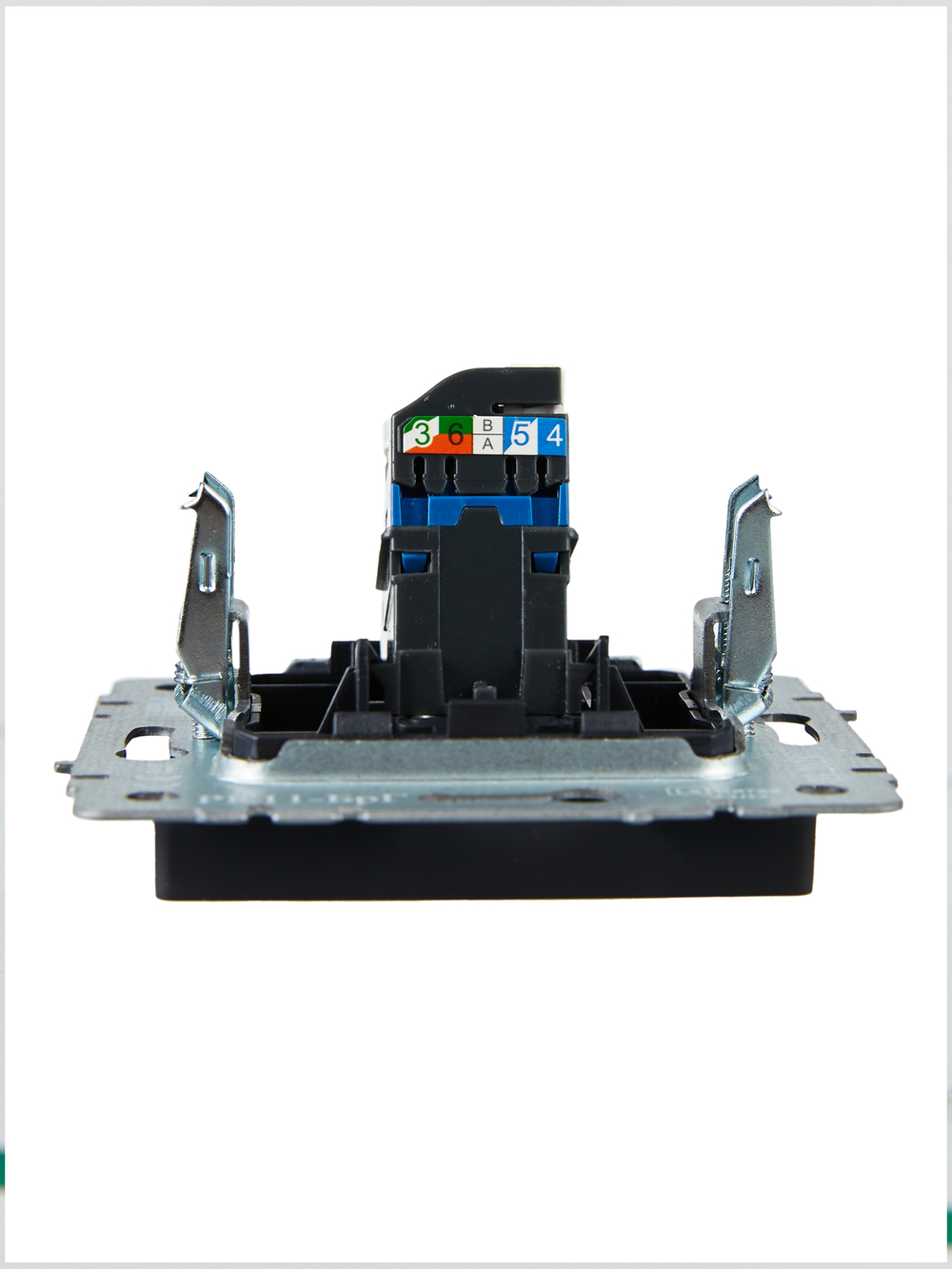 BRITE Розетка компьютерная RJ45 кат.6 РК11-БрЧ черный IEK