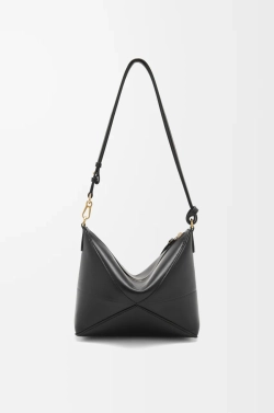 Loewe Сумочка-клатч Puzzle Fold из блестящей телячьей кожи наппа, черный