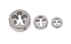 Плашка M10x1.5 ?30,в пластиковом футляре Forsage F-DIE10x1,5