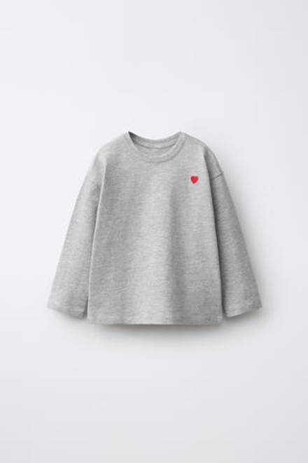 ZARA ФУТБОЛКА С ВЫШИВКОЙ «СЕРДЦЕ», СЕРЫЙ МЕЛАНЖ