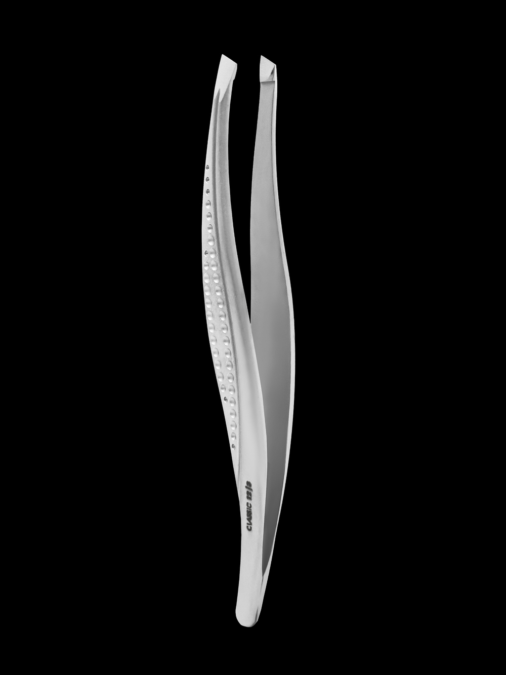 Пинцет для бровей Classic 12 TYPE 3