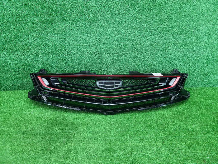 Решетка радиатора Geely Coolray (2019-2024)