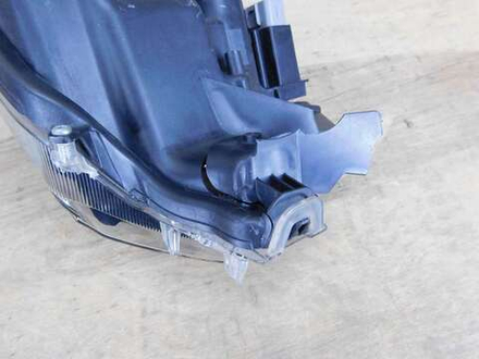 фара правая Toyota Allion Premio NZT260 ZRT265 LED 20-460