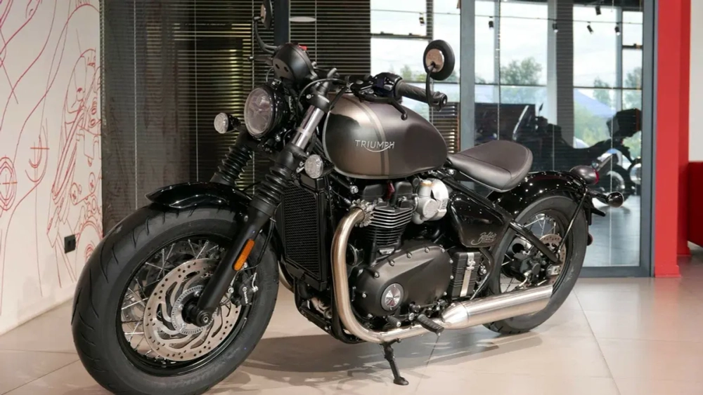 Triumph Bonneville Bobber, 2023