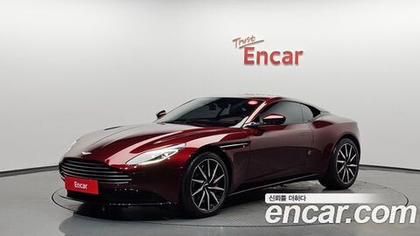 Aston Martin DB11 4.0 V8 — 2023