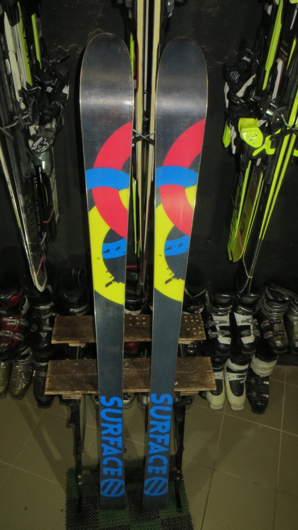 Горные лыжи Surface Nine Life Skis 2010 Размер 182