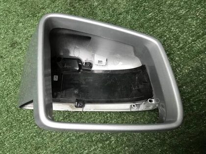 Крышка зеркала правая Mercedes M GLE W166 (11-18)