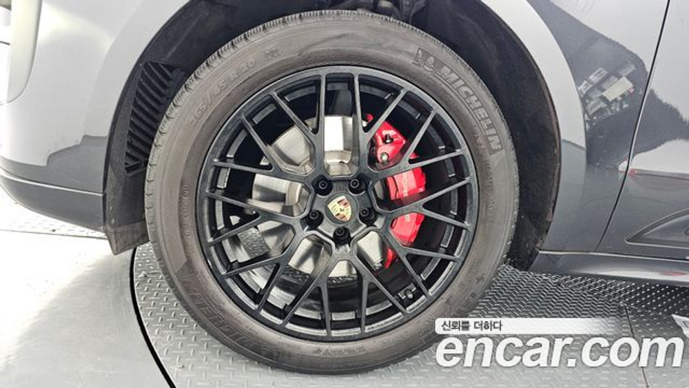 Porsche Macan 2.9 GTS — 2021
