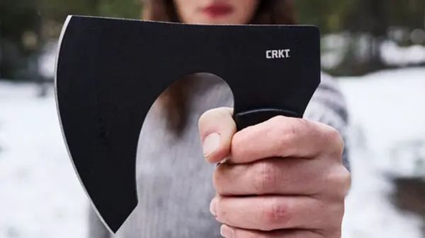 CRKT SKEGGOX - удобный топортик на все случаи жизни