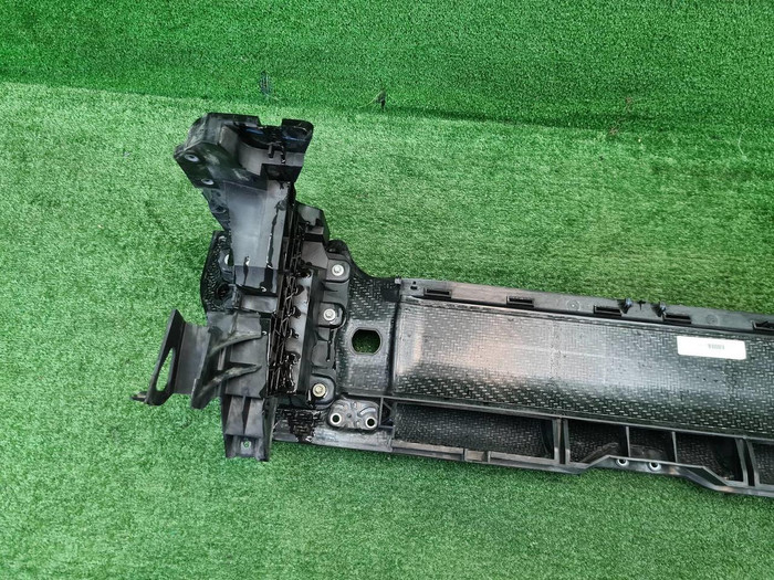 Телевизор Mercedes GLS x167 (2019-н.в.)