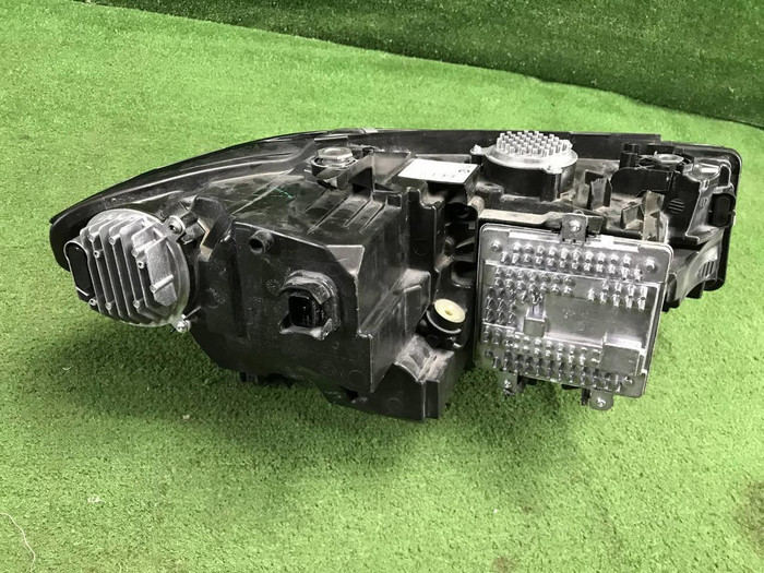 Фара левая BMW 3er G20 (2018-2022) LED (В сборе)