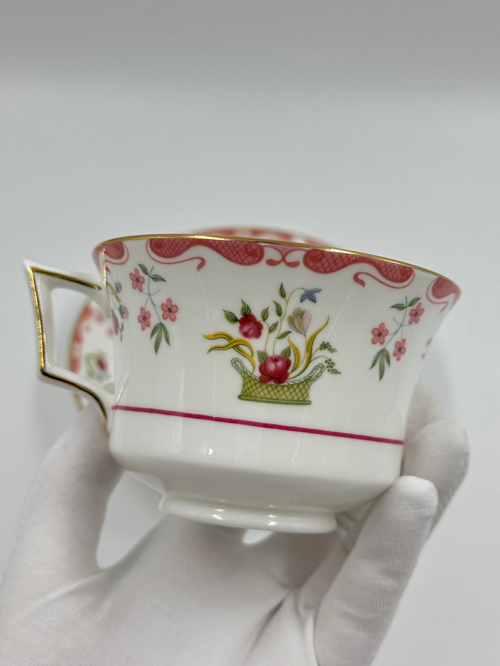 Чайная пара Wedgwood, Bianca