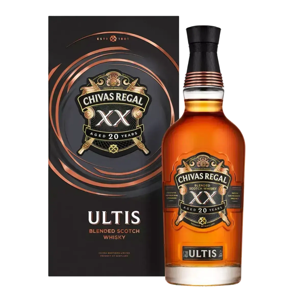 Виски Chivas Regal Ultis 0,7 л. В подарочной коробке