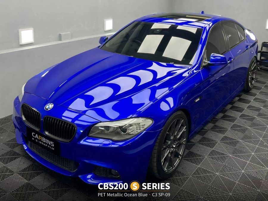 BMW в пленку Carbins Ocean Blue