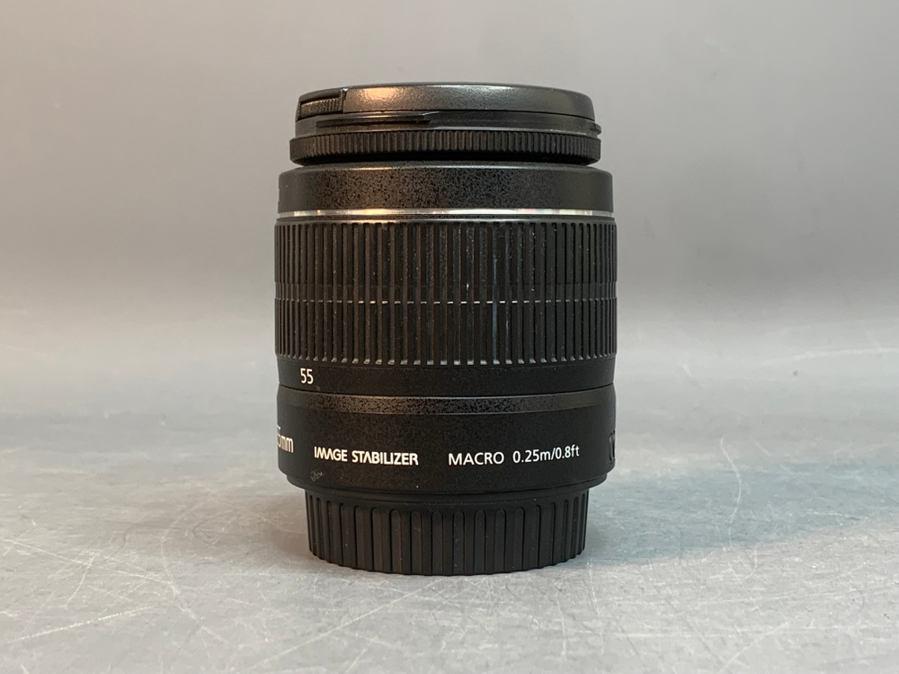 Canon EF-S 18-55mm 3.5-5.6 IS II
