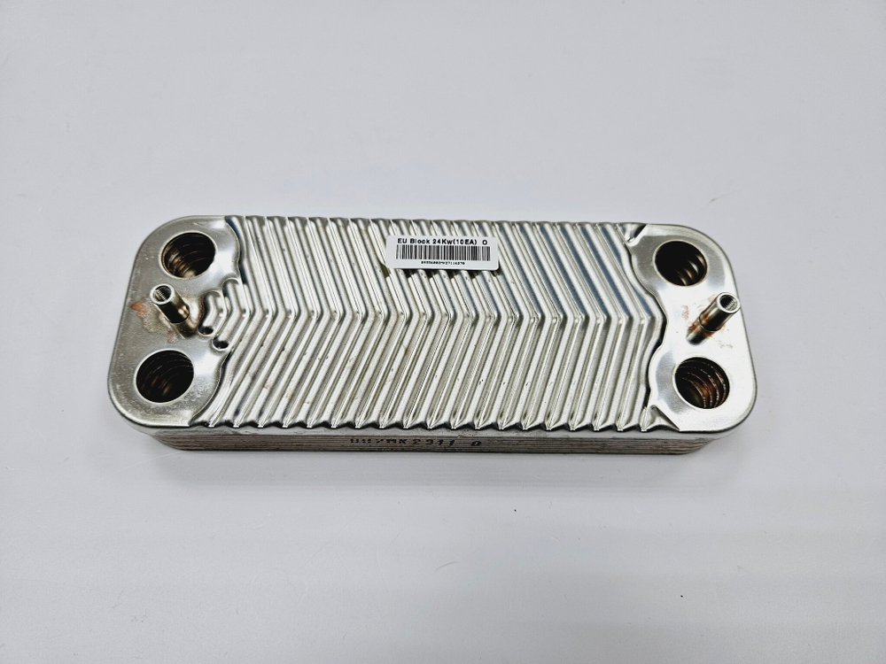 Теплообменник ГВС (10пл.) NAVIEN Deluxe S (арт. 30017721A)