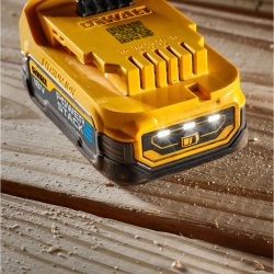 Аккумуляторная батарея DeWalt Powerstack DCBP034-XJ 18В/1.7Ач black-yellow