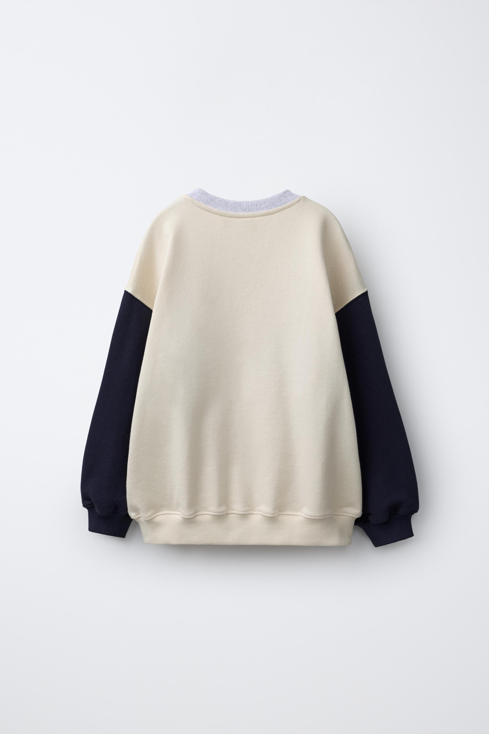 ZARA ТОЛСТОВКА С ПРИНТОМ В СТИЛЕ КОЛОР-БЛОК, ЭКРЮ