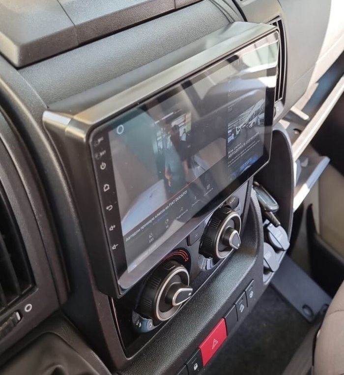 Магнитола для Citroen Jumper, Fiat Ducato, Peugeot Boxer 2006-2022 - Parafar PF607LUX1XHD на Android 13, CarPlay, 4G SIM-слот