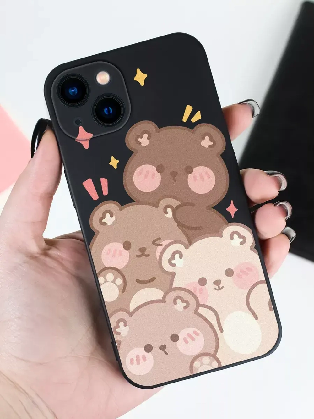 Чехол на iPhone 13 с принтом