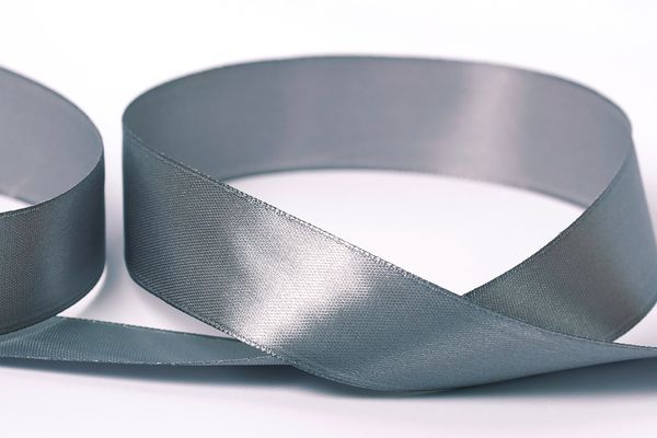 Лента атласная 1-сторонняя 25.0 мм / 33±2 метра, 127 серый, Gamma
