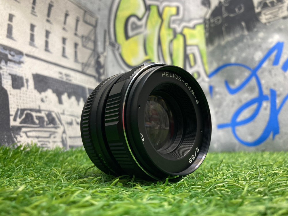 Helios-44M-4
