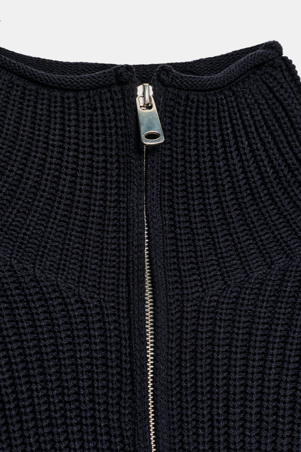 ФАКТУРНЫЙ СВИТЕР — ZARA
