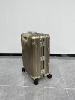 Дорожный чемодан Rimowa Cabin Aluminium