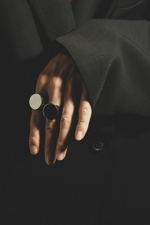 Кольцо round signet silver