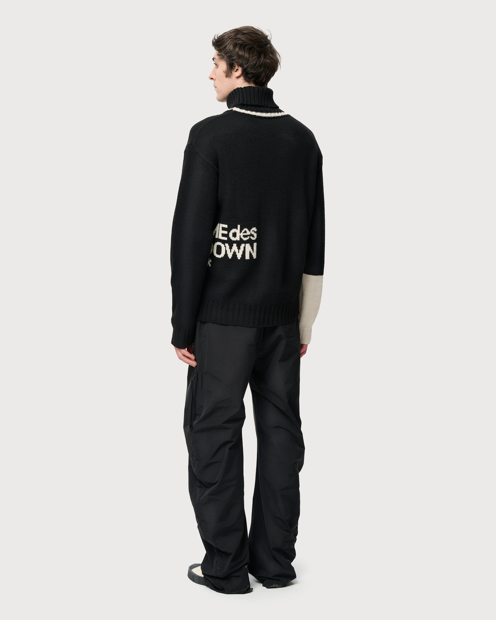 COMME DES FUCKDOWN БРЮКИ НЕЙЛОНОВЫЕ ЧЕРНЫЕ