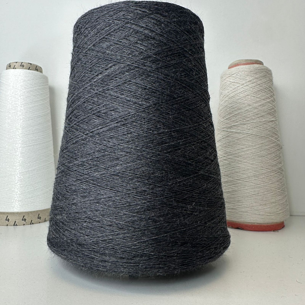 CASHWOOL - Zegna Baruffa Lane Borgosesia; 100% меринос; 1800м/100г; Anthracit mel, цвет: антрацит меланж; Есть бобинки: 35, 42 гр