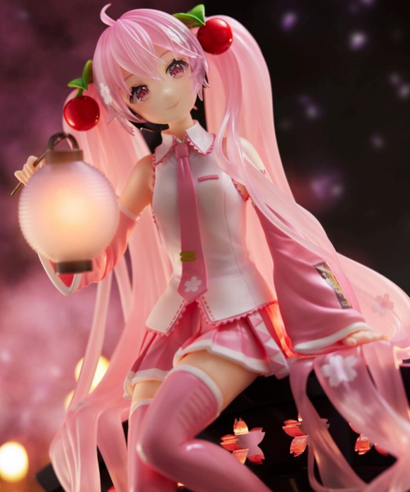Фигурка Taito Piapro Characters: Hatsune Miku Sakura Miku Lantern Ver. Персонажи Пиапро: Мику Хацунэ