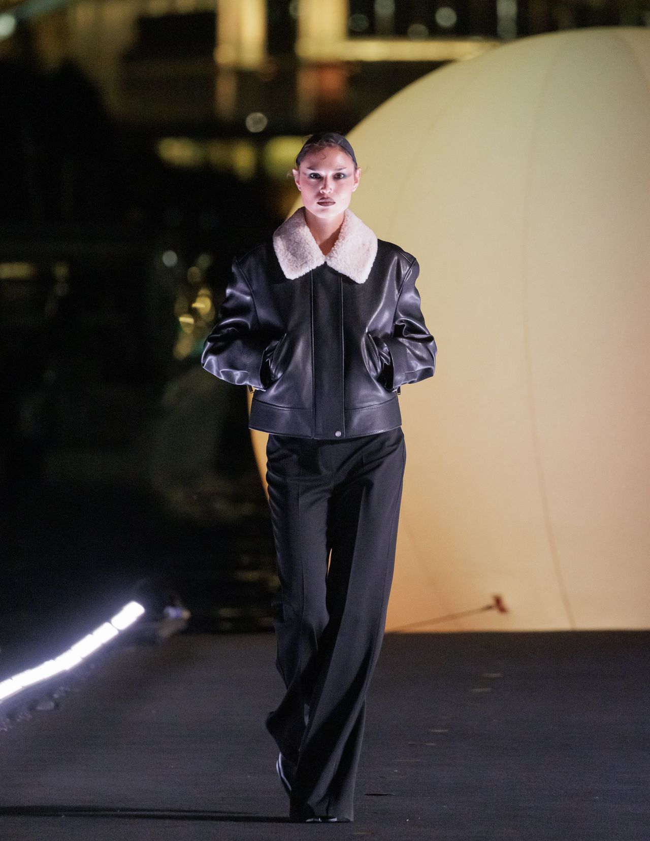 Look 22