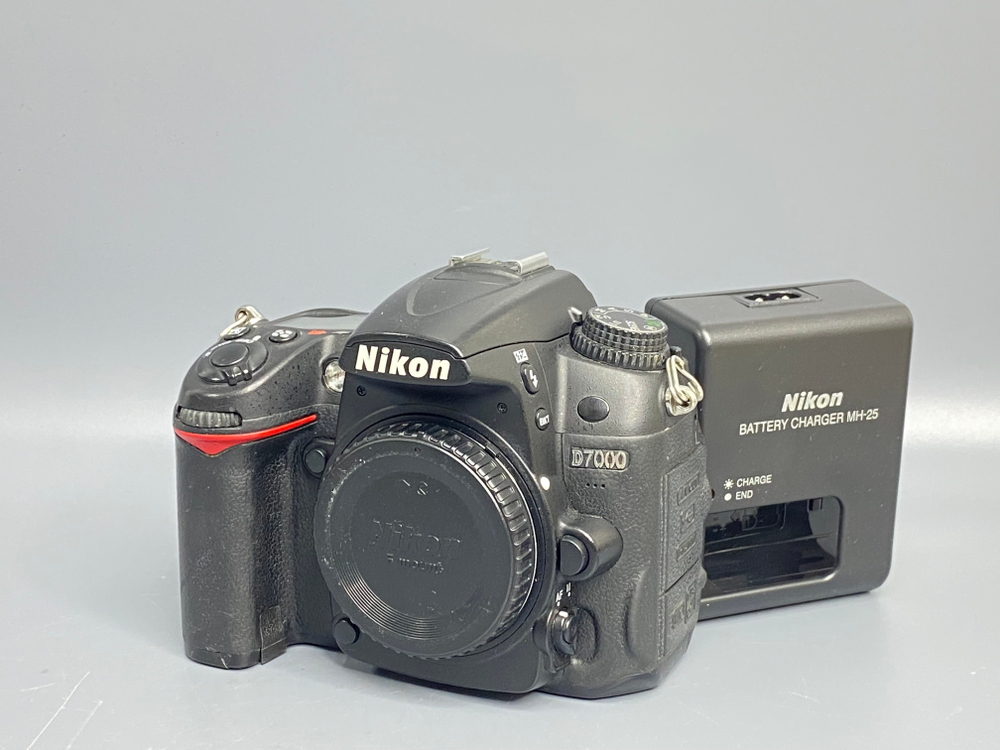 Nikon D7000 139.000 кадров