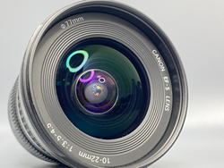 Canon EF-S 10-22mm 3.5-4.5 USM