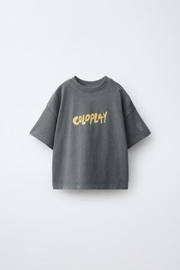 ZARA ФУТБОЛКА С ПРИНТОМ COLDPLAY ©, АНТРАЦИТОВО-СЕРЫЙ