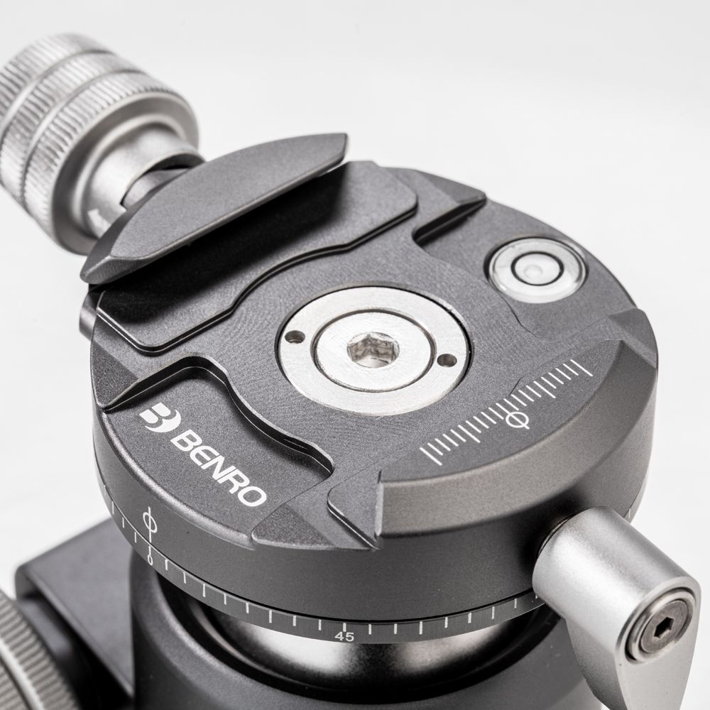 Штатив Benro TTOR34CGX35 карбоновый с шаровой головой