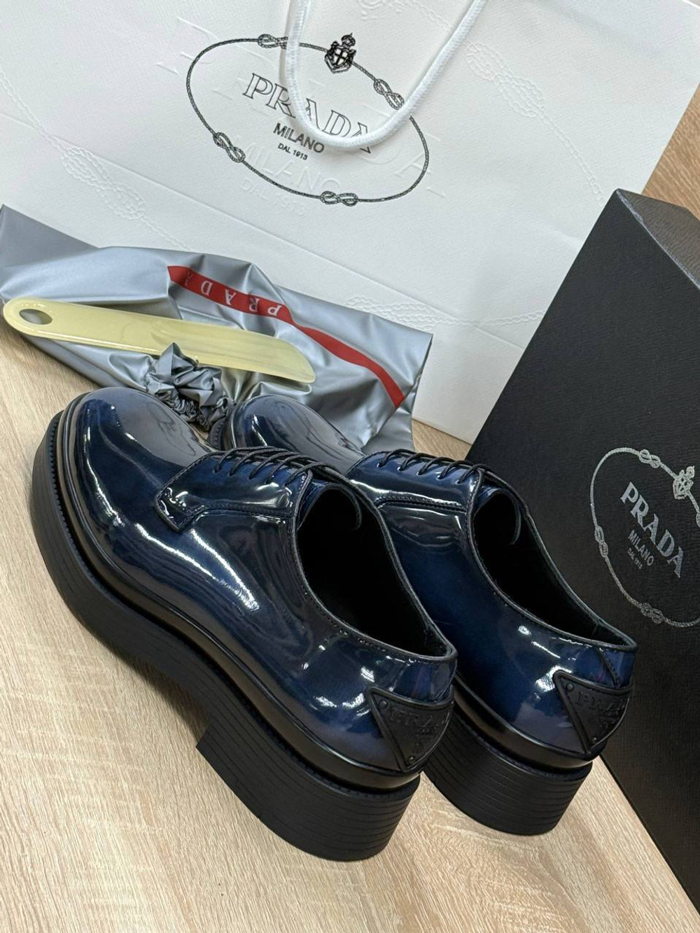 Туфли Prada