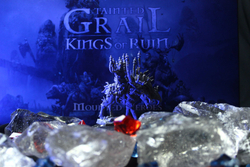 Осквернённый Грааль. Короли краха. Герои-наездники-16289-crowdgames.ru-19