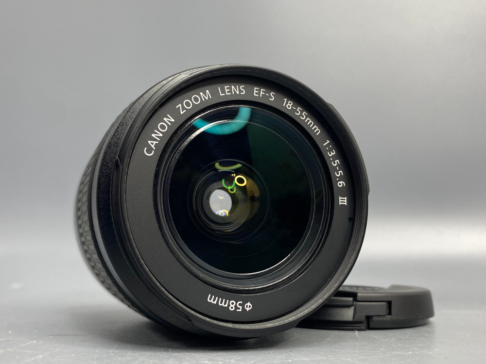 Canon EOS 2000D Kit 18-55mm 3.5-5.6 III