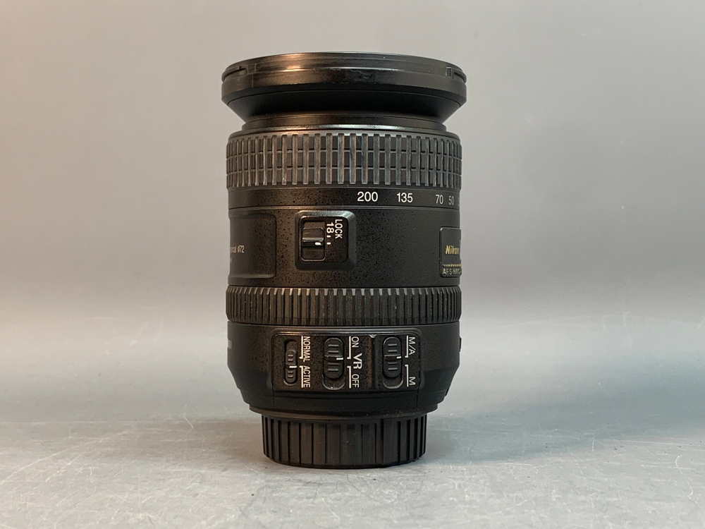 Nikon 18-200mm 3.5-5.6G ED AF-S VR II DX
