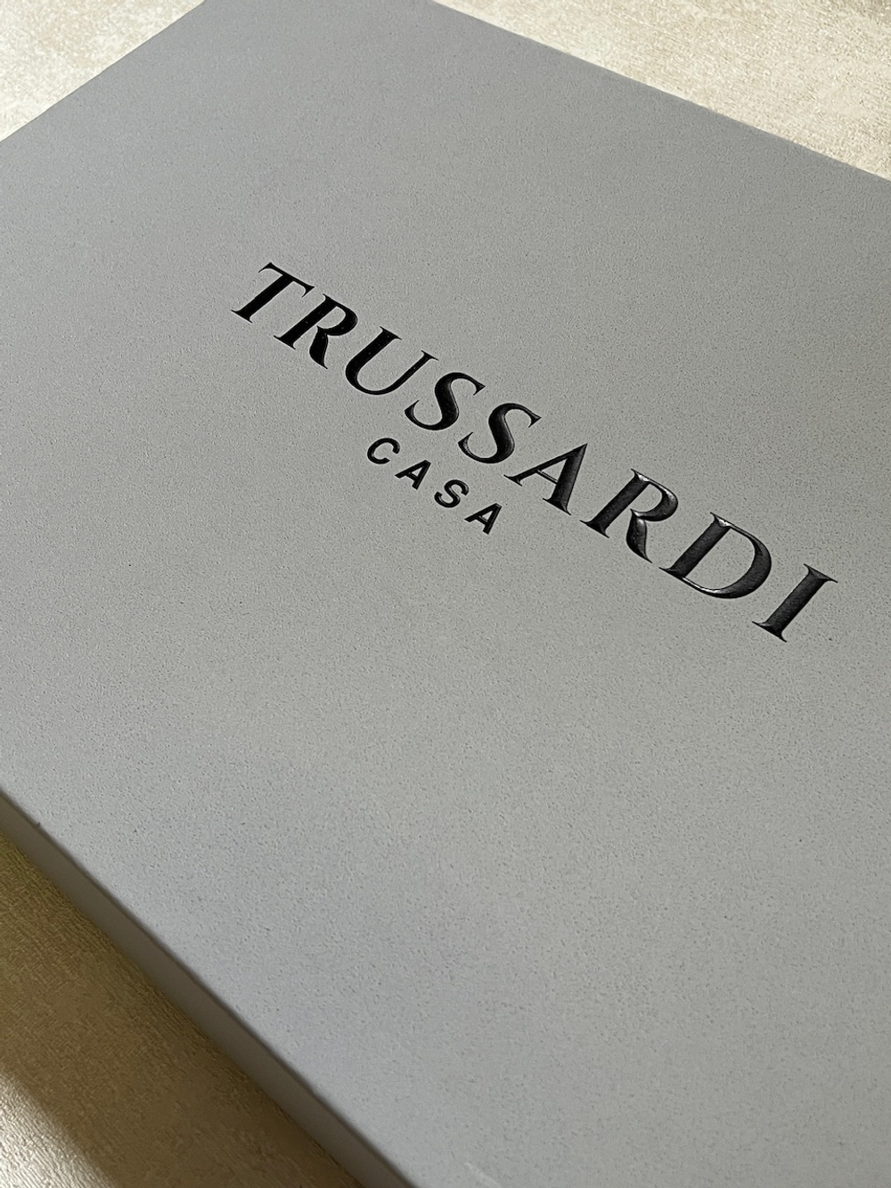 Постельное белье 2 спальное евро макси Trussardi Contemporary Logo бежевое